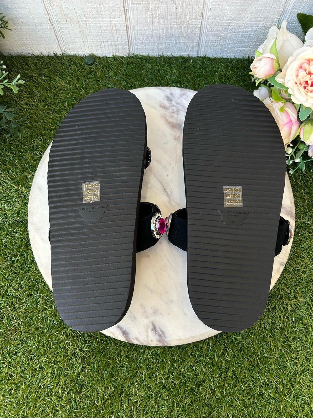 KURT GEIGER LONDON ORSON CRYSTAL SANDAL black 
$150  size 41 US 10.5 new /no box - Picture 16 of 16